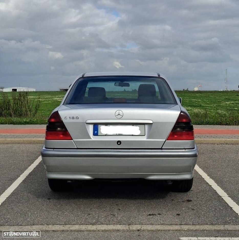 Mercedes-Benz C 180 Classic - 2