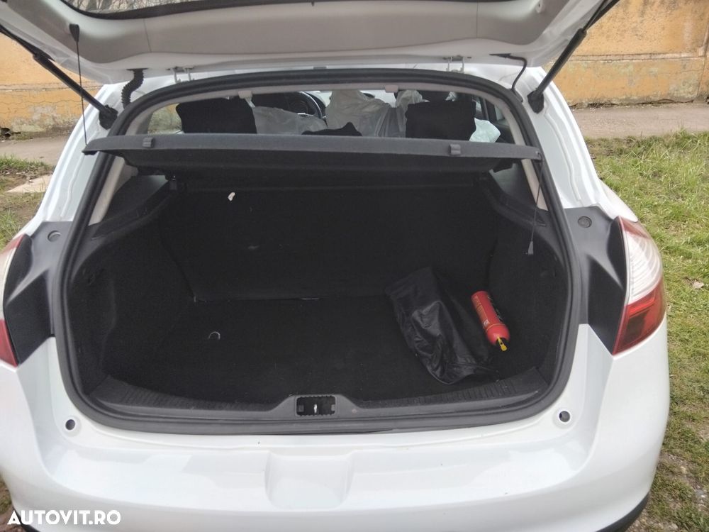 Renault Megane 1.6 Pro - 6