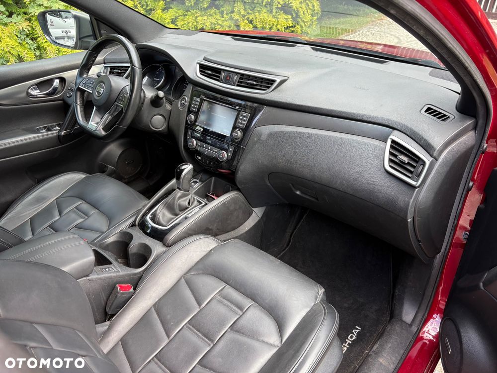 Nissan Qashqai 1.2 DIG-T Xtronic TEKNA+ - 16