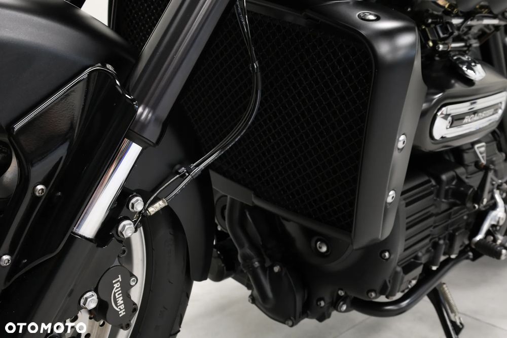 Triumph Rocket - 23