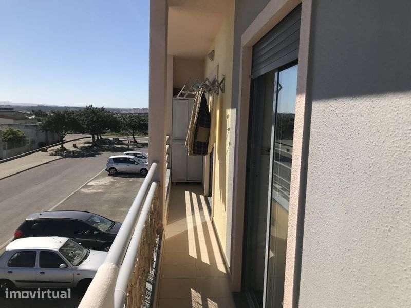 Apartamento T1 para arrendar - Grande imagem: 2/8