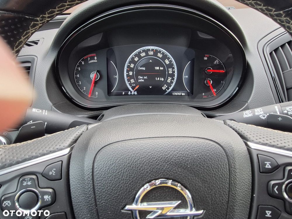 Opel Insignia 2.0 SIDI Turbo 4x4 Innovation - 22