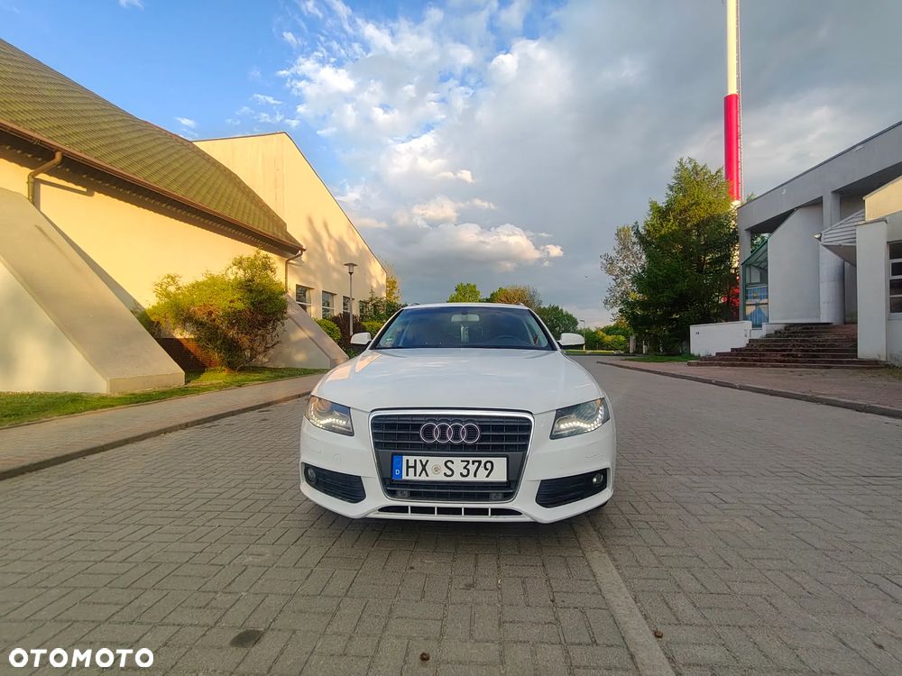 Audi A4 Avant - 17