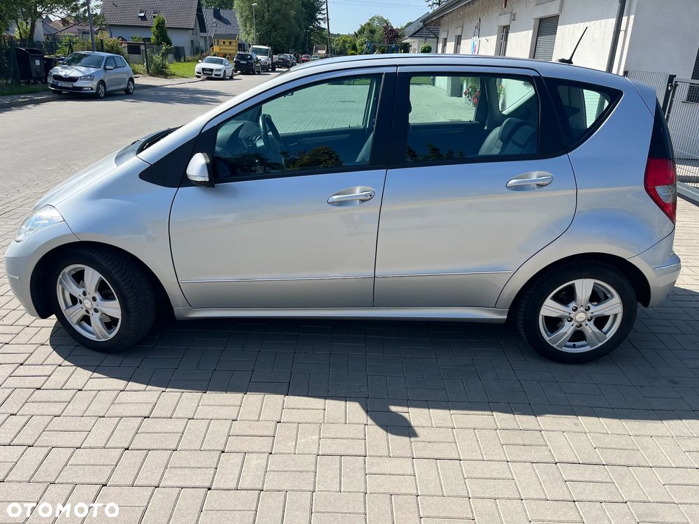 Mercedes-Benz Klasa A 160 CDI Autotronic Classic - 2