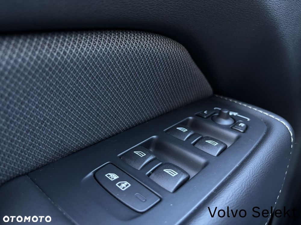 Volvo XC 60 - 12
