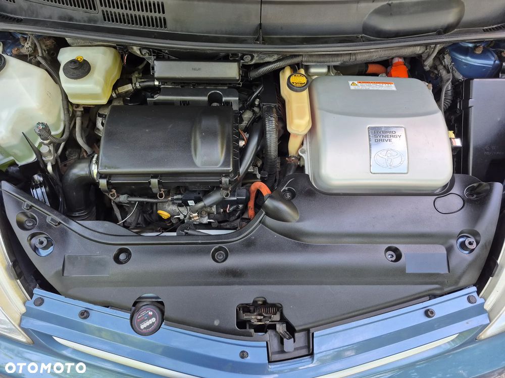 Toyota Prius 1.5 VVT-i Prestige - 24