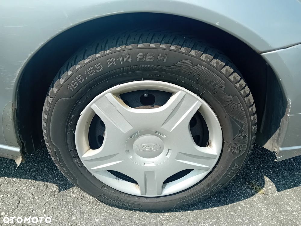 Ford Focus 1.6 Comfort X / 100 - 6