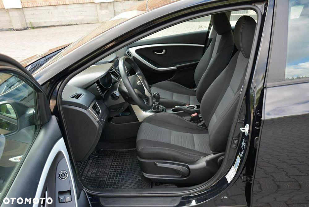 Hyundai i30 1.4 Comfort - 18
