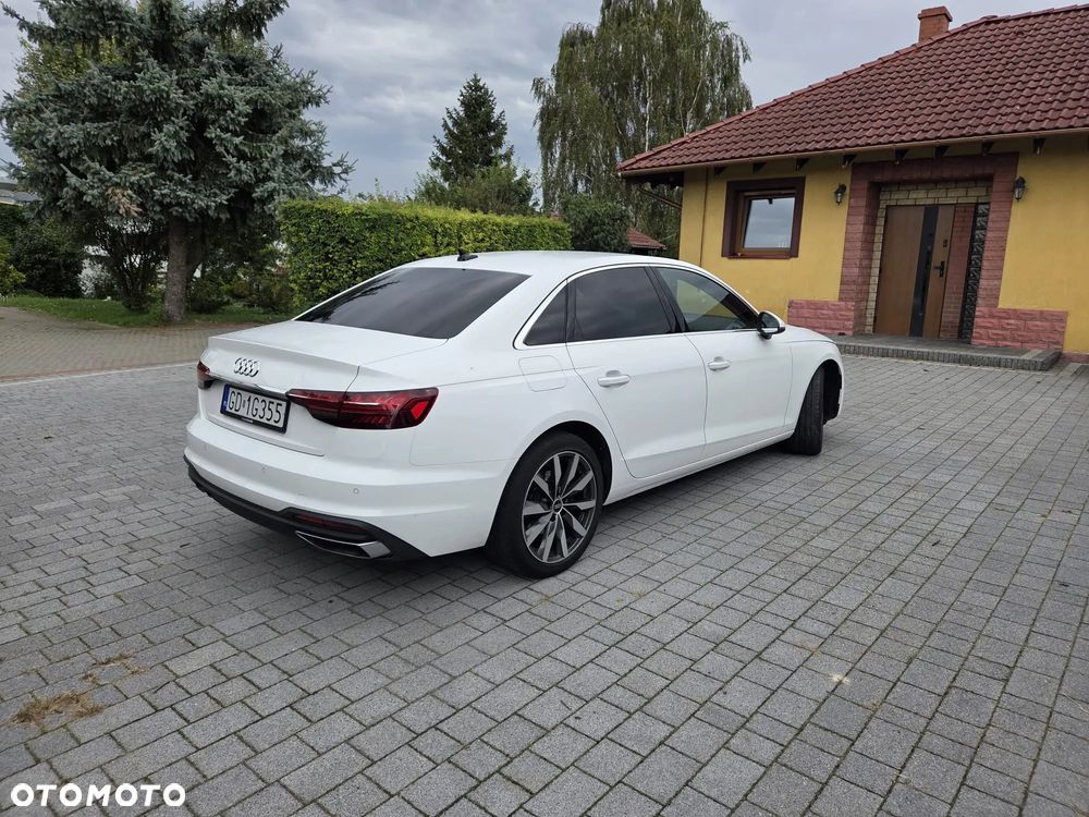 Audi A4 Limousine - 3