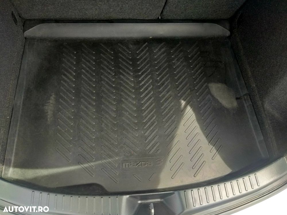Mazda 3 - 33