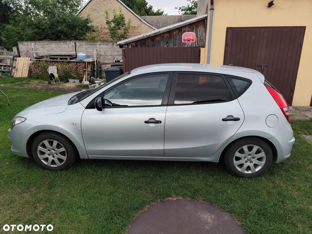 Hyundai i30 1.4 Comfort - 4