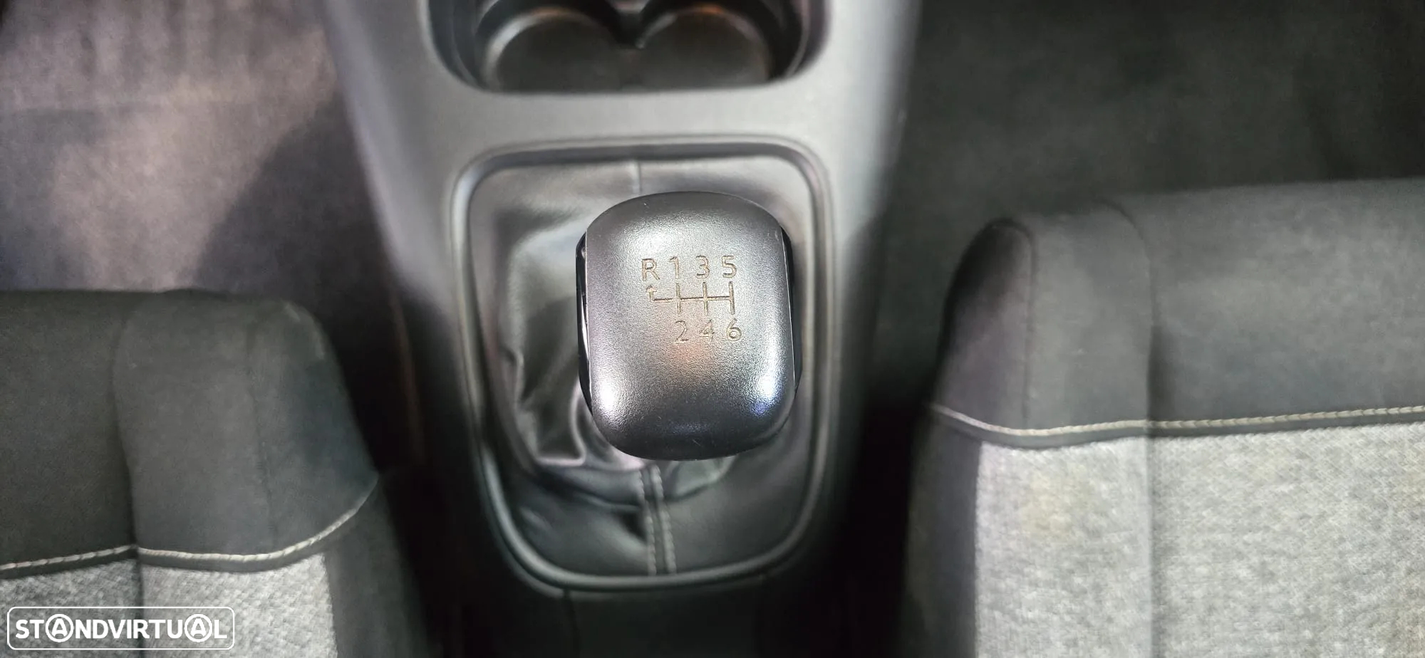 Citroën C3 1.5 BlueHDi C-Series - 22