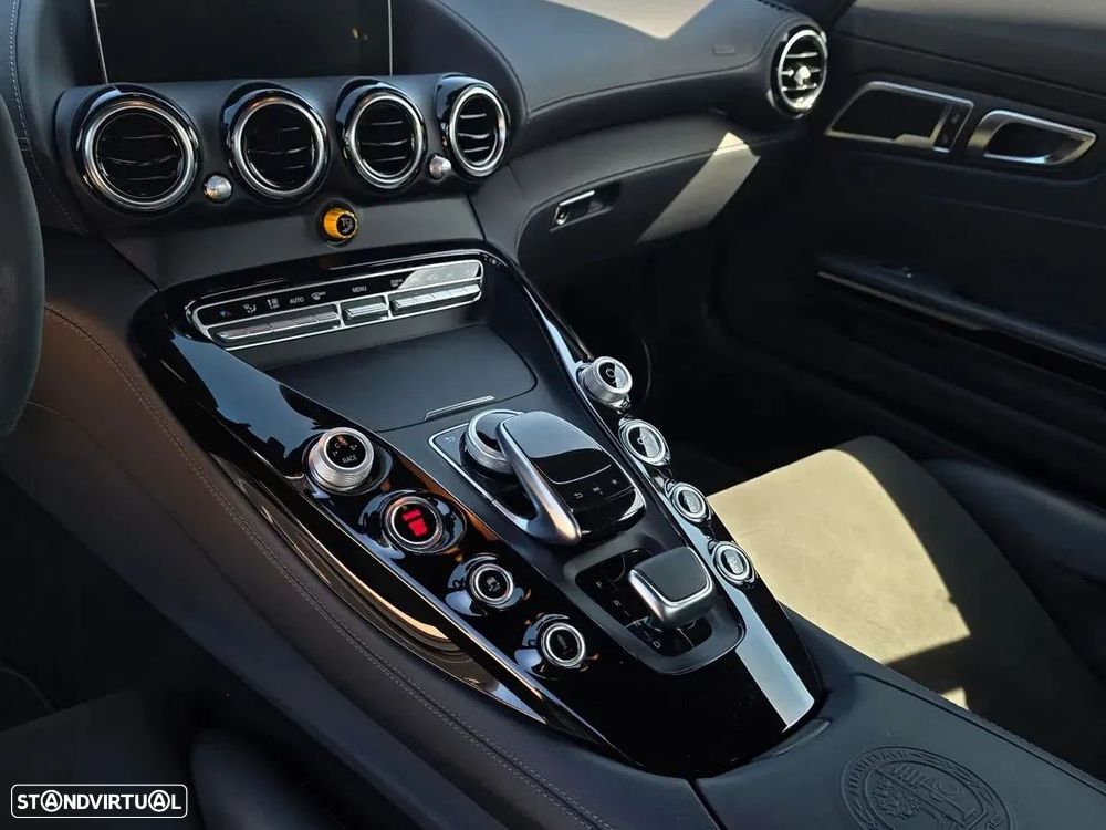 Mercedes-Benz AMG GT R Roadster - 10