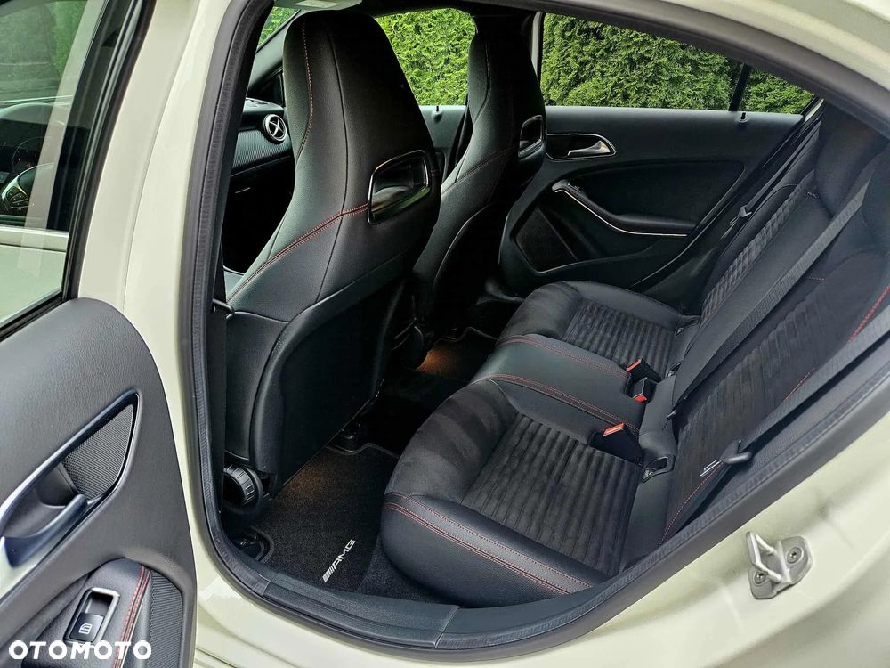 Mercedes-Benz Klasa A 220 4-Matic AMG Line - 15