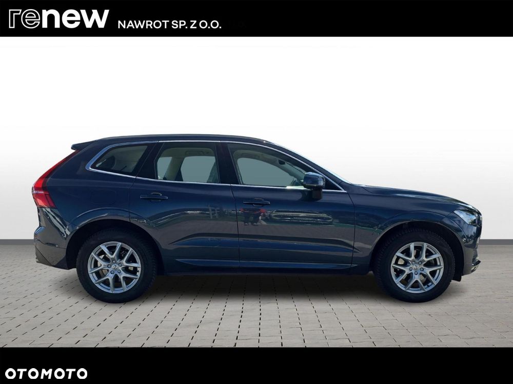 Volvo XC 60 D4 Momentum Pro - 6