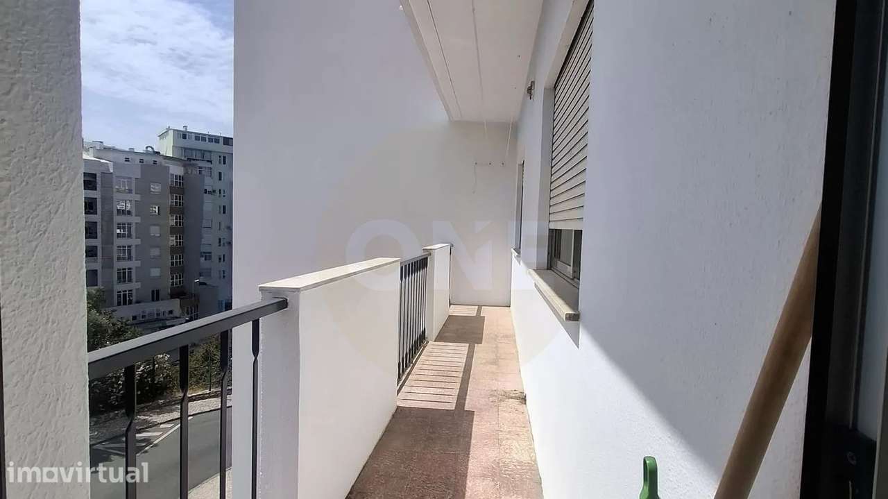 Apartamento T3 no Laranjeiro - Grande imagem: 3/9