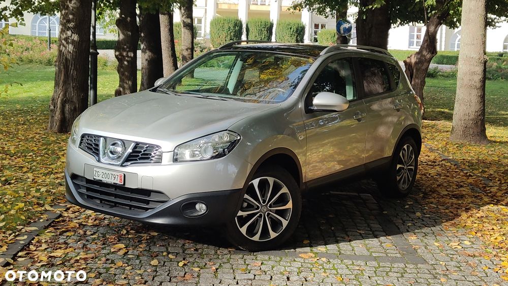 Nissan Qashqai 2.0 visia - 1