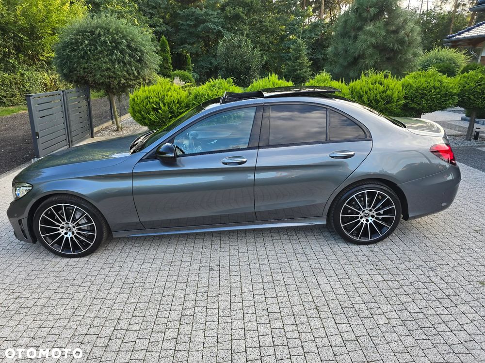 Mercedes-Benz Klasa C 200 9G-TRONIC - 32