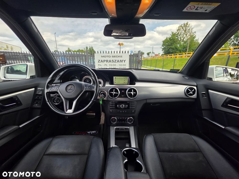 Mercedes-Benz GLK - 11