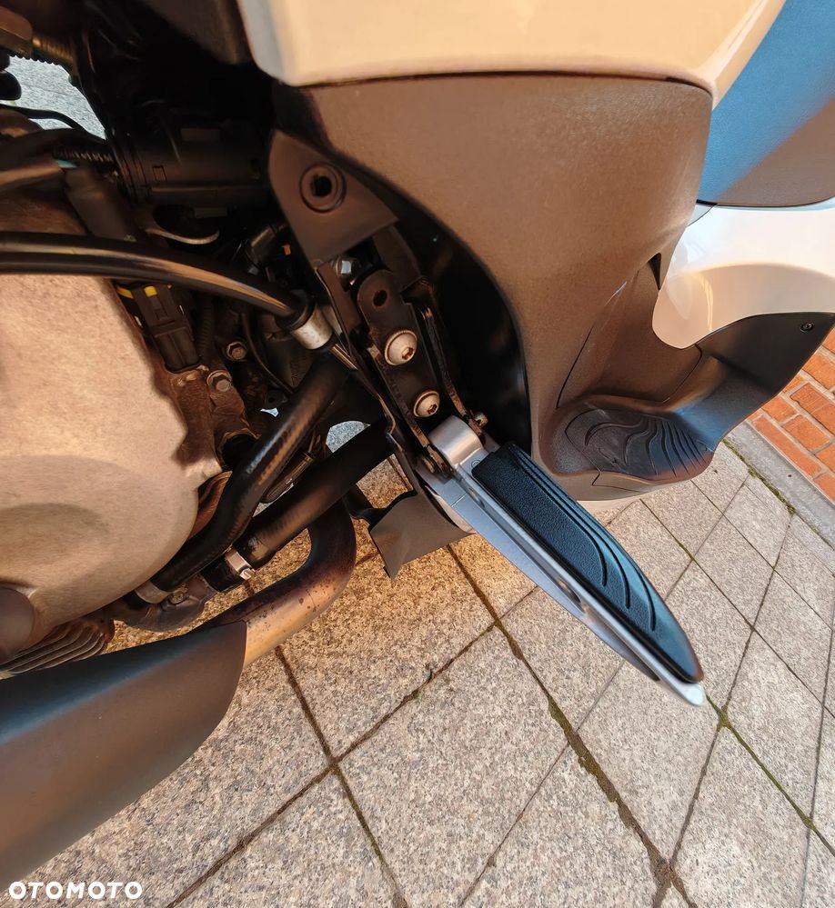 Piaggio Beverly - 12