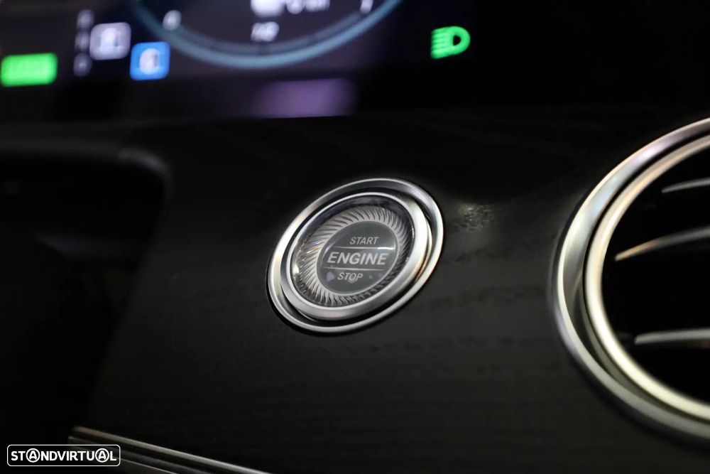 Mercedes-Benz E 300 e AMG Line - 57