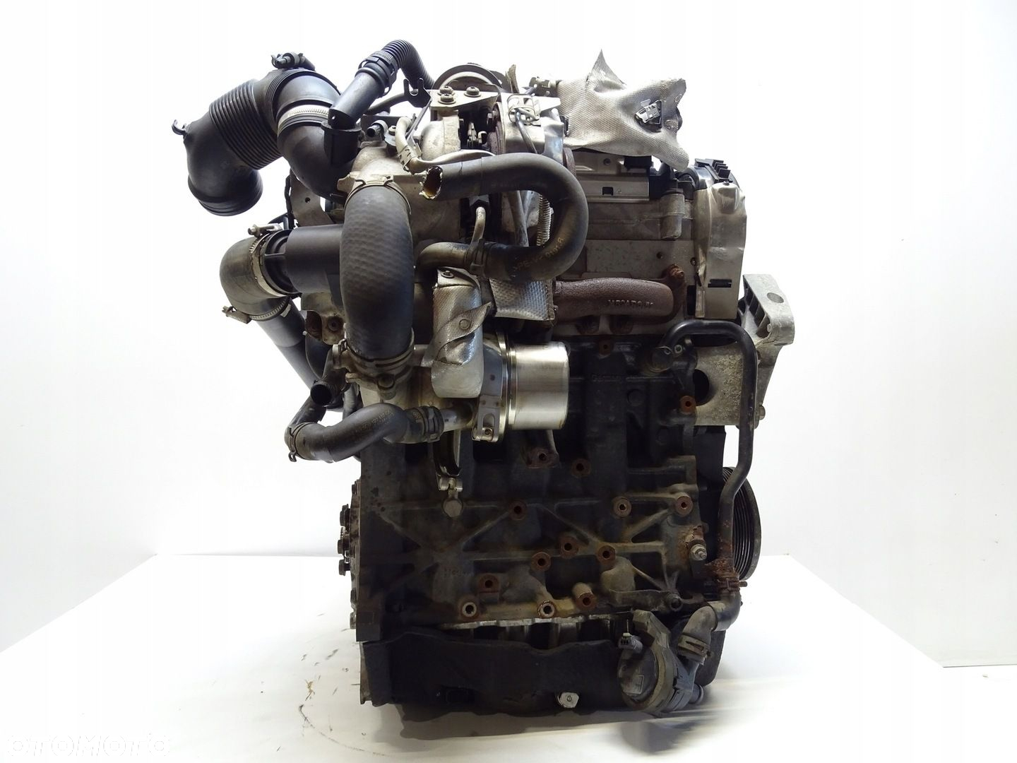 SILNIK DBK 1.6 TDI OCTAVIA III AUDI A3 8V Q2 LEON III PASSAT B8 KOMPLETNY - 2