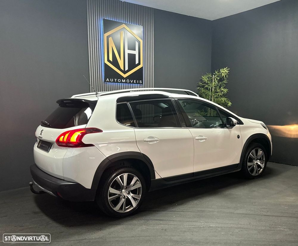 Peugeot 2008 1.2 PureTech Crossway EAT6 - 5