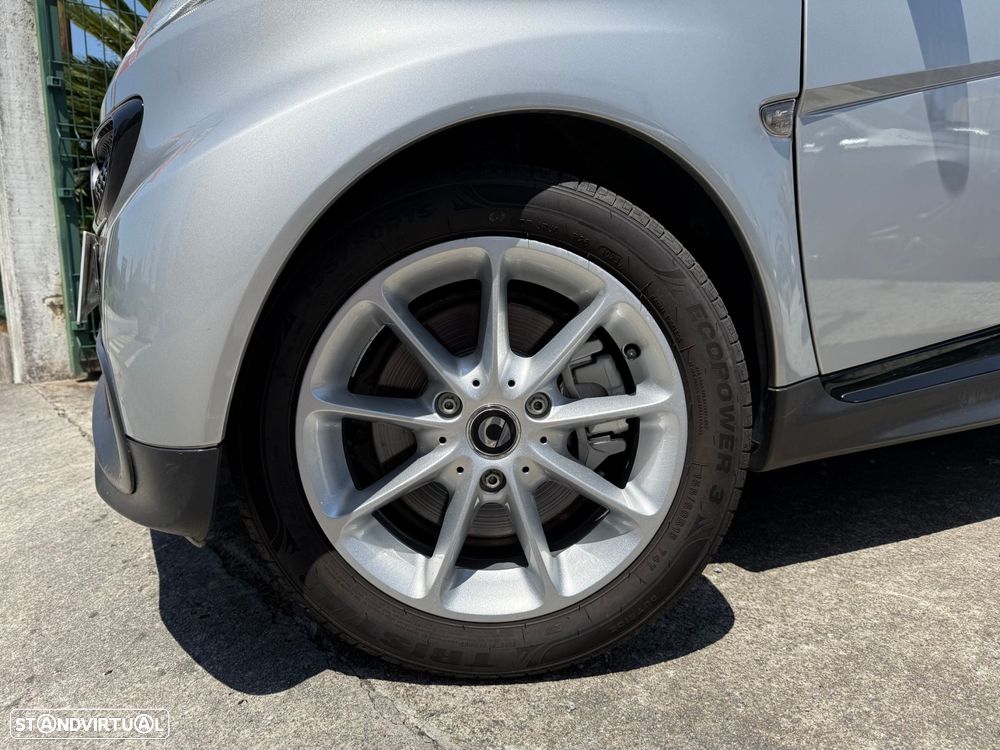 Smart ForTwo Coupé 1.0 mhd Passion 71 - 4