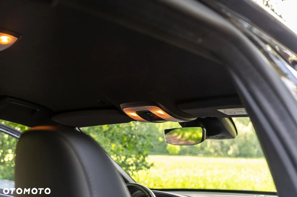 Volvo XC 60 D3 Geartronic Summum - 30