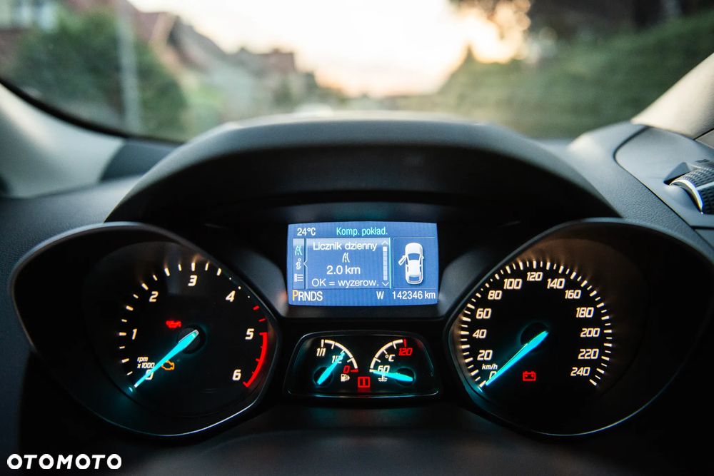 Ford Kuga 2.0 TDCi 4x4 Titanium - 31