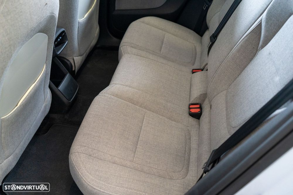 Volvo EX30 Twin Motor Performance AWD Ultra - 13