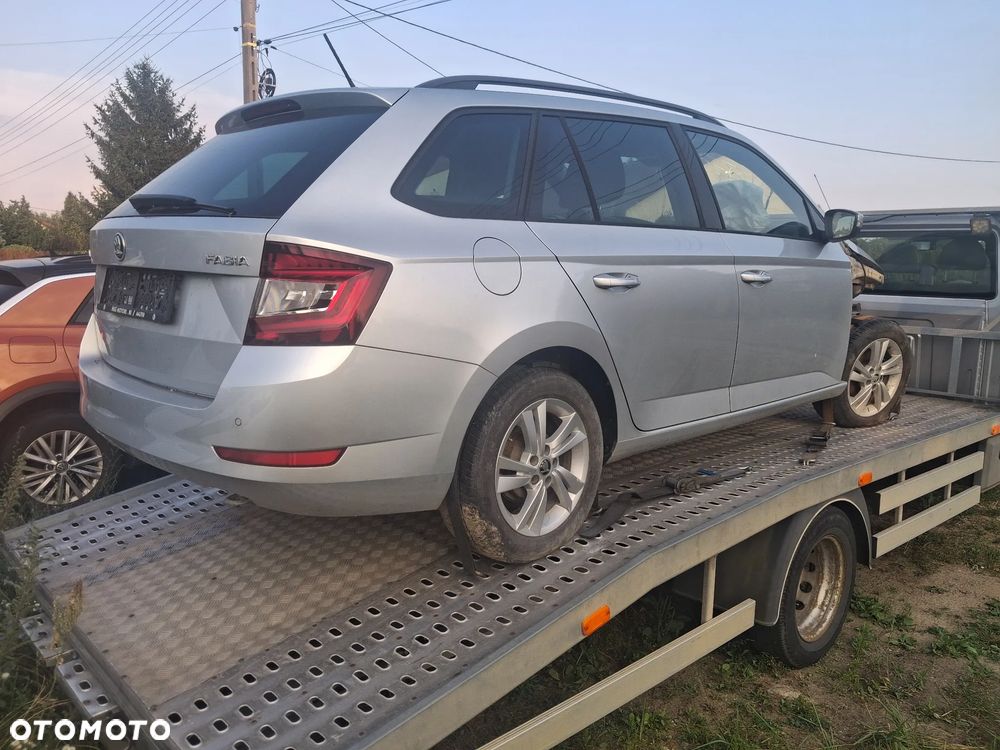 Skoda Fabia 1.0 TSI Best of Drive - 2