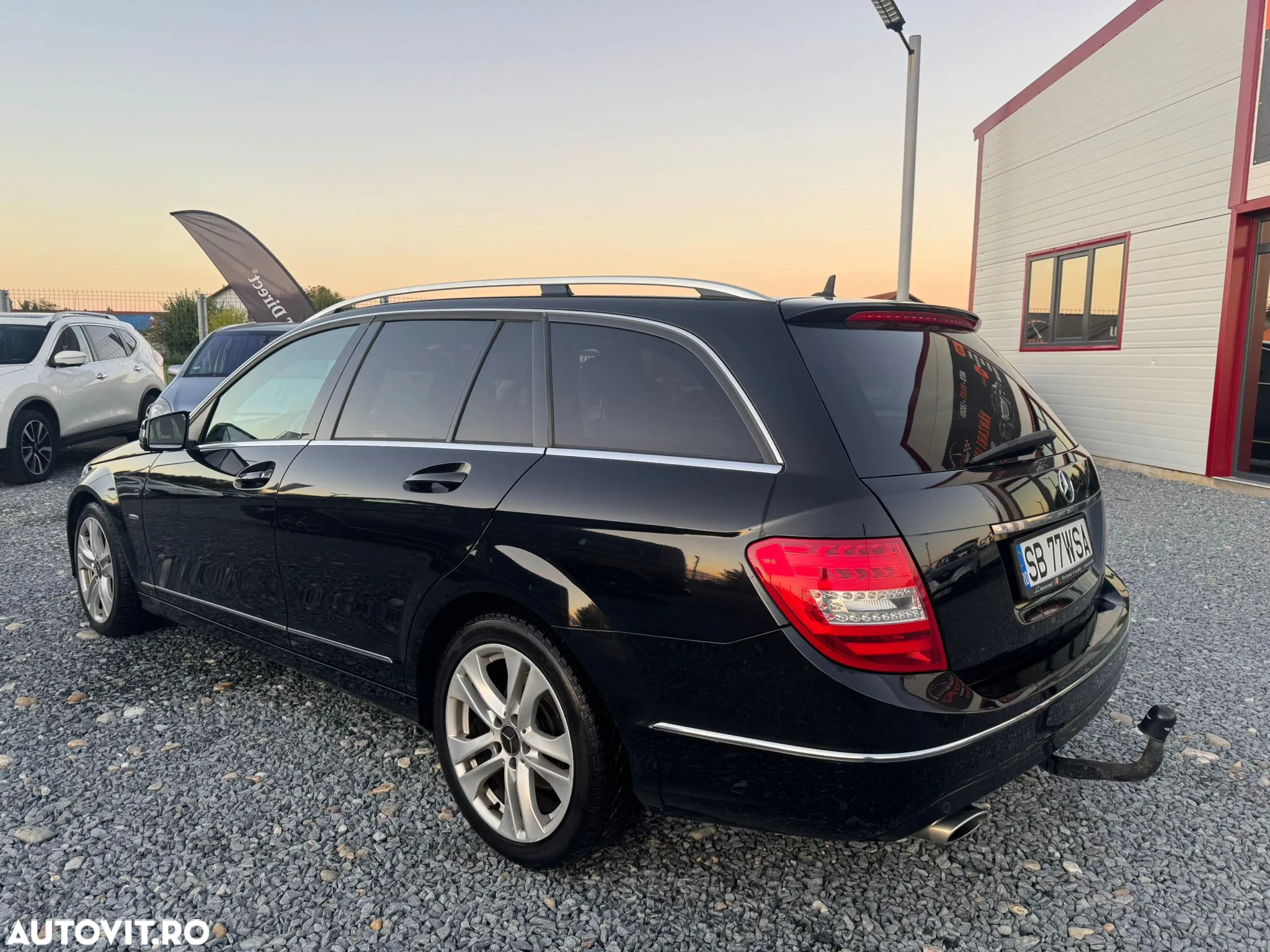 Mercedes-Benz C - 4