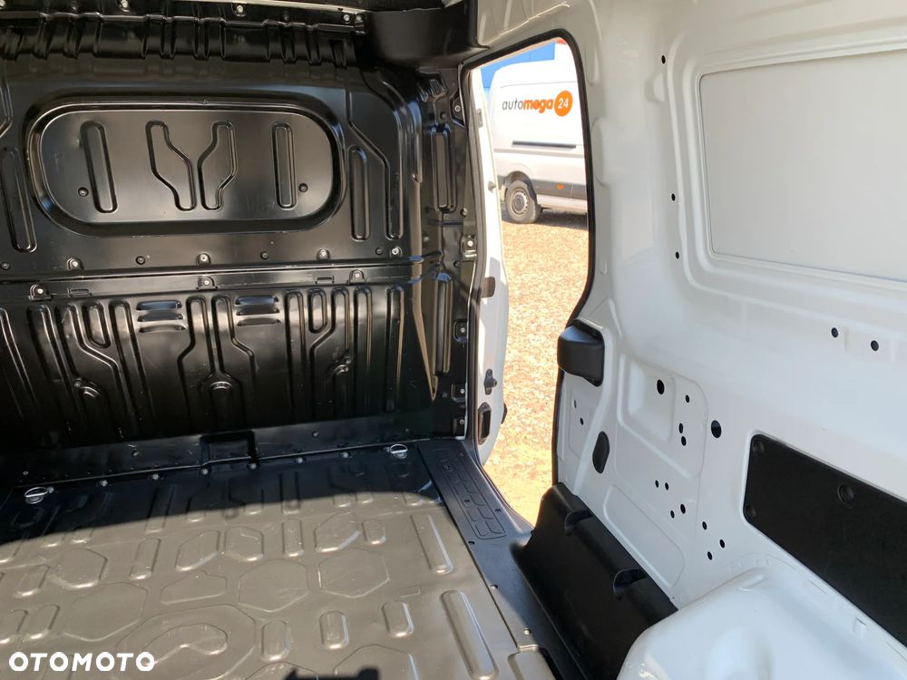 Fiat Doblo - 15
