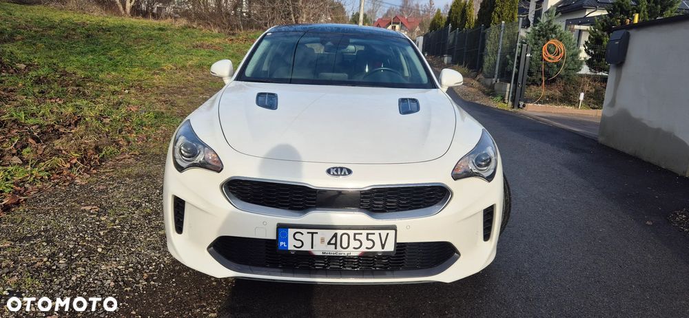 Kia Stinger 2.0 T-GDI L - 6