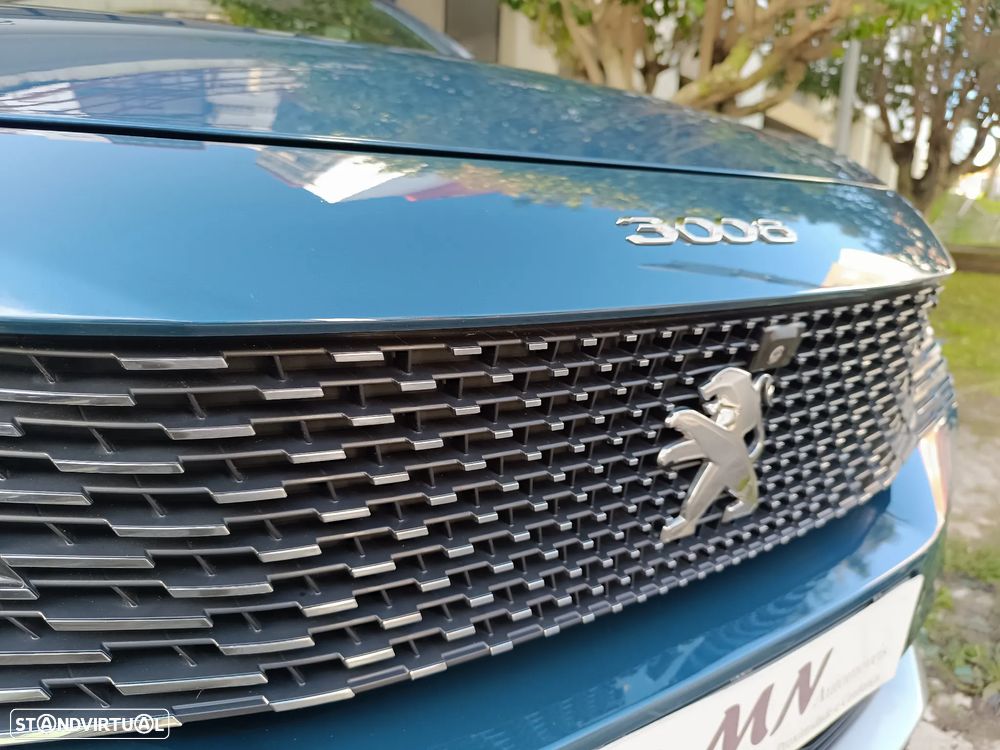 Peugeot 3008 1.2 PureTech GT EAT8 - 6