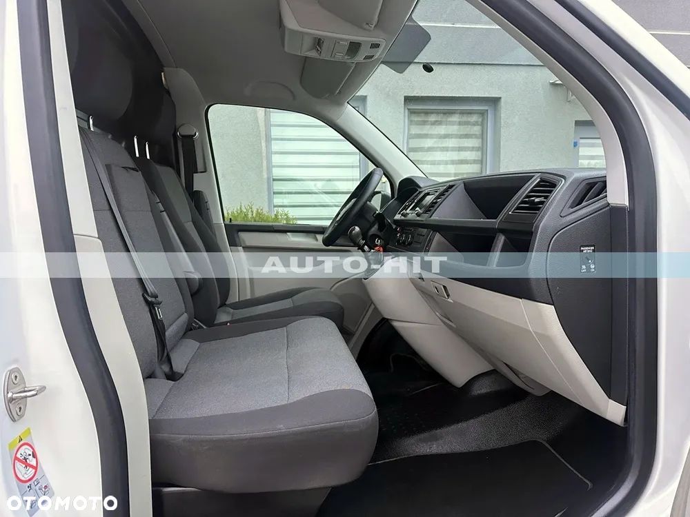 Volkswagen Transporter - 8
