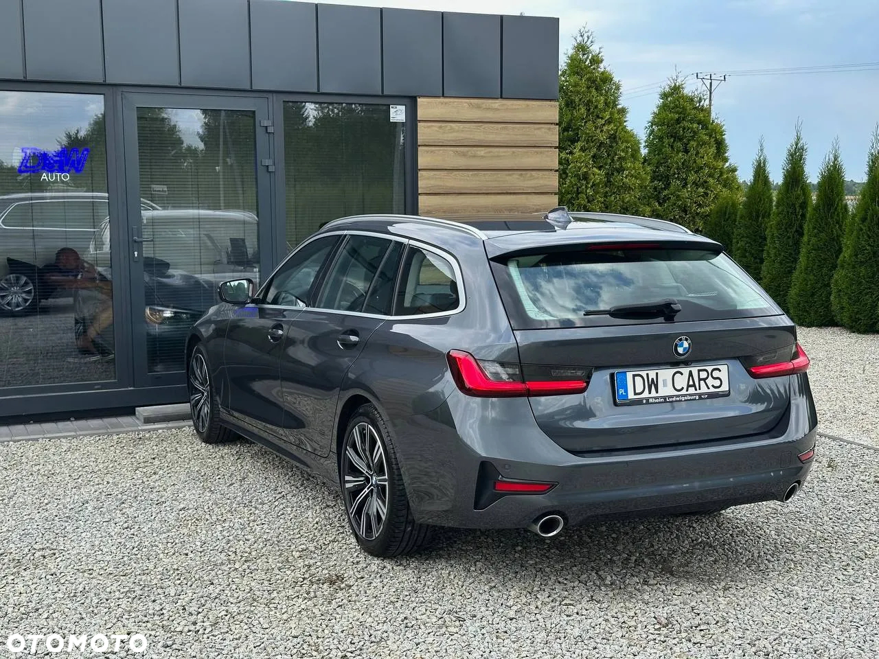 BMW Seria 3 320d Sport Line - 8