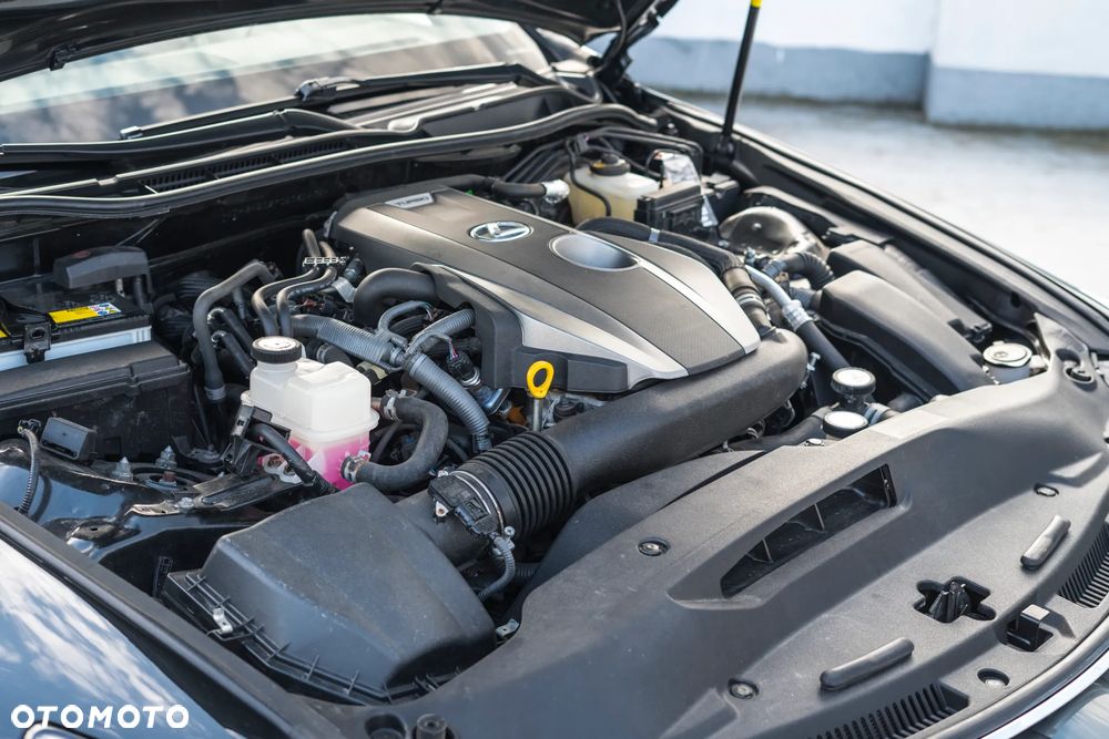 Lexus IS 200t Elite - 20