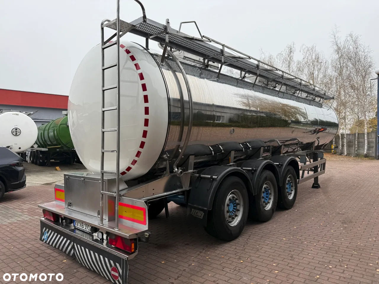 Inny HLW 30000 litrów, 4 komory, myjka - 5