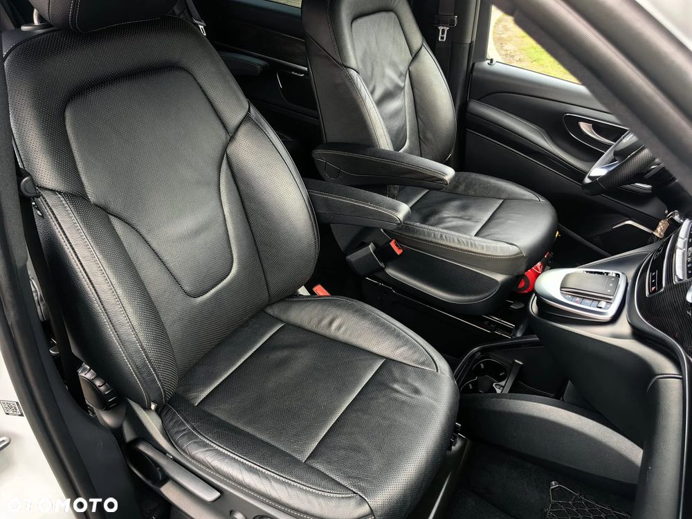 Mercedes-Benz Klasa V 300 d 4-Matic Avantgarde 9G-Tronic (ekstra d³) - 38