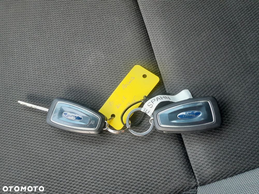 Ford Focus 1.6 TI-VCT Ambiente - 21