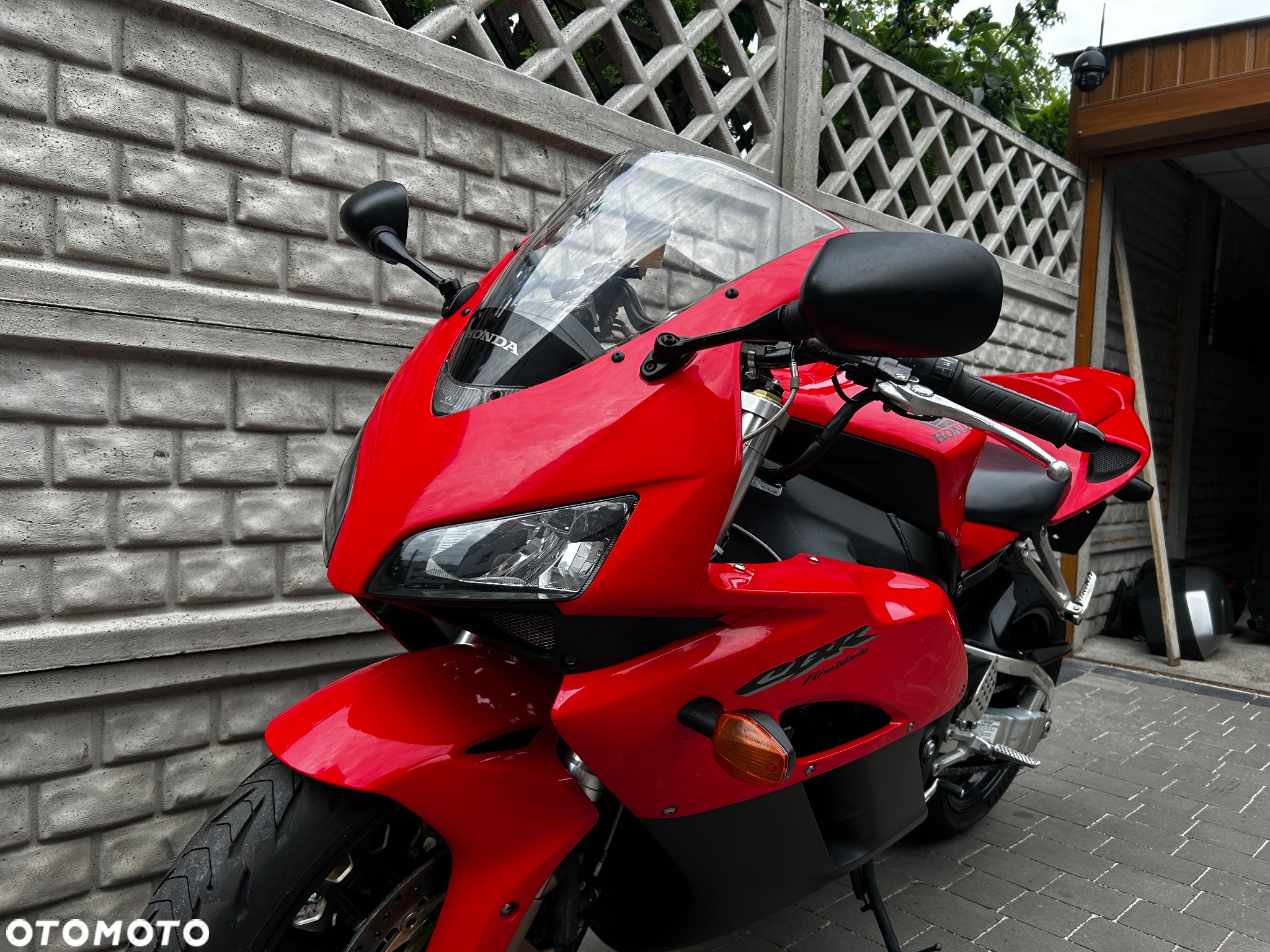 Honda CBR - 12