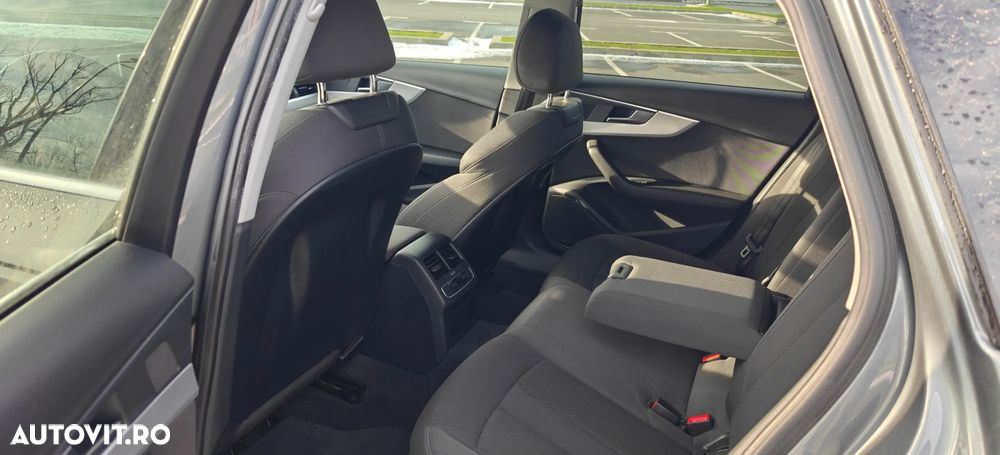 Audi A4 Avant 2.0 TDI S tronic quattro - 10