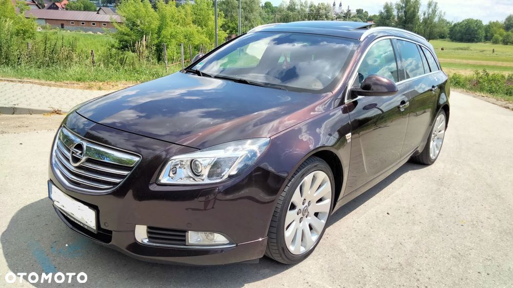 Opel Insignia - 1