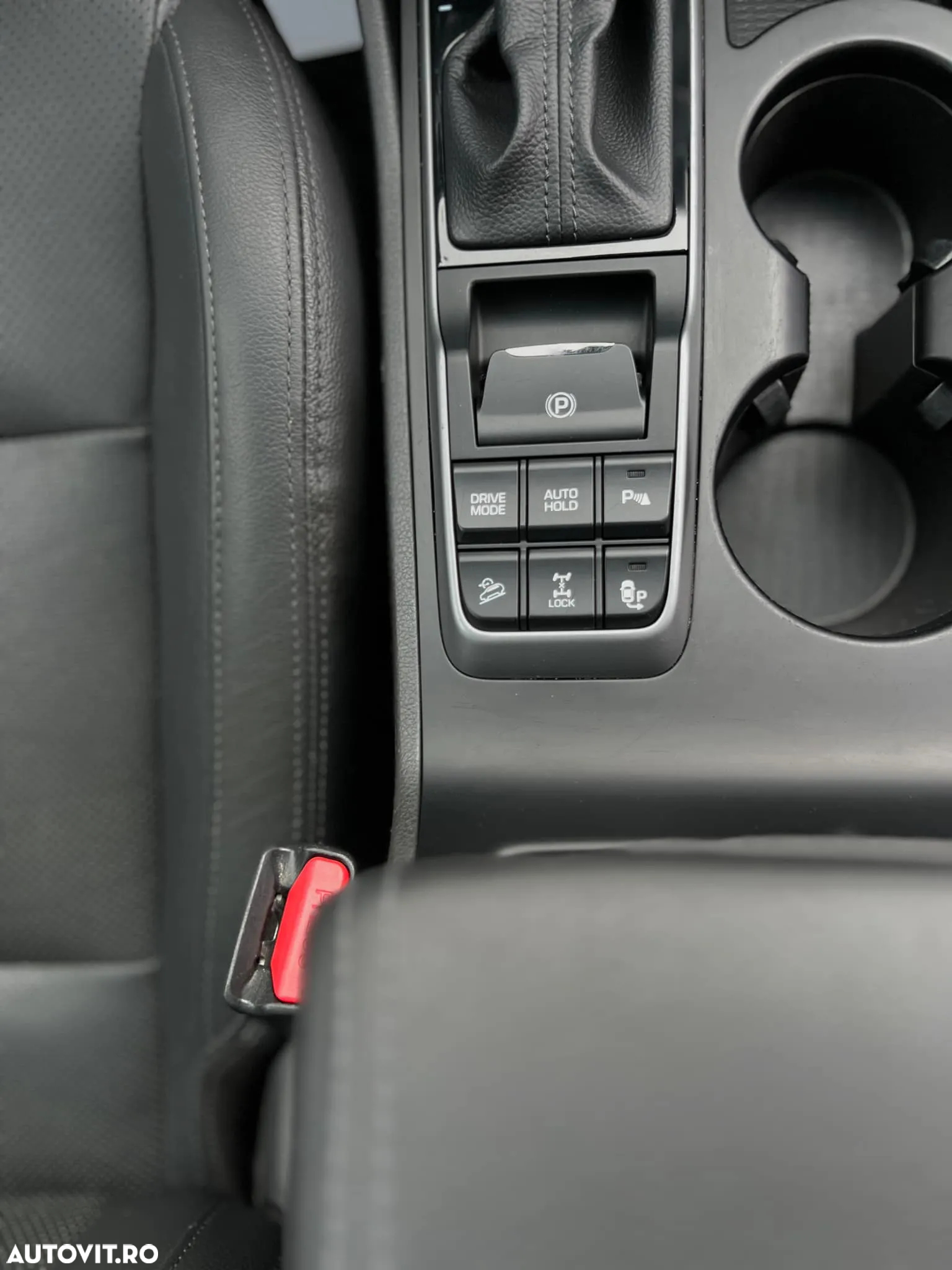 Hyundai Tucson 2.0 CRDI 4WD Automatik Premium - 21