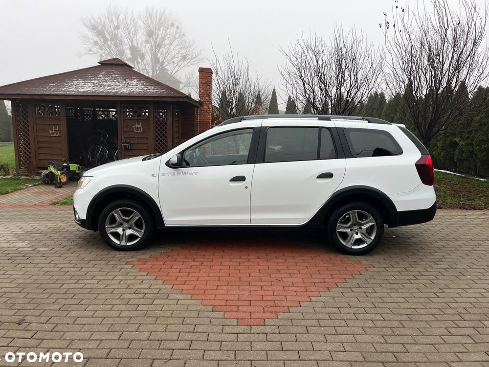Dacia Logan dCi 90 S&S Stepway Celebration - 4