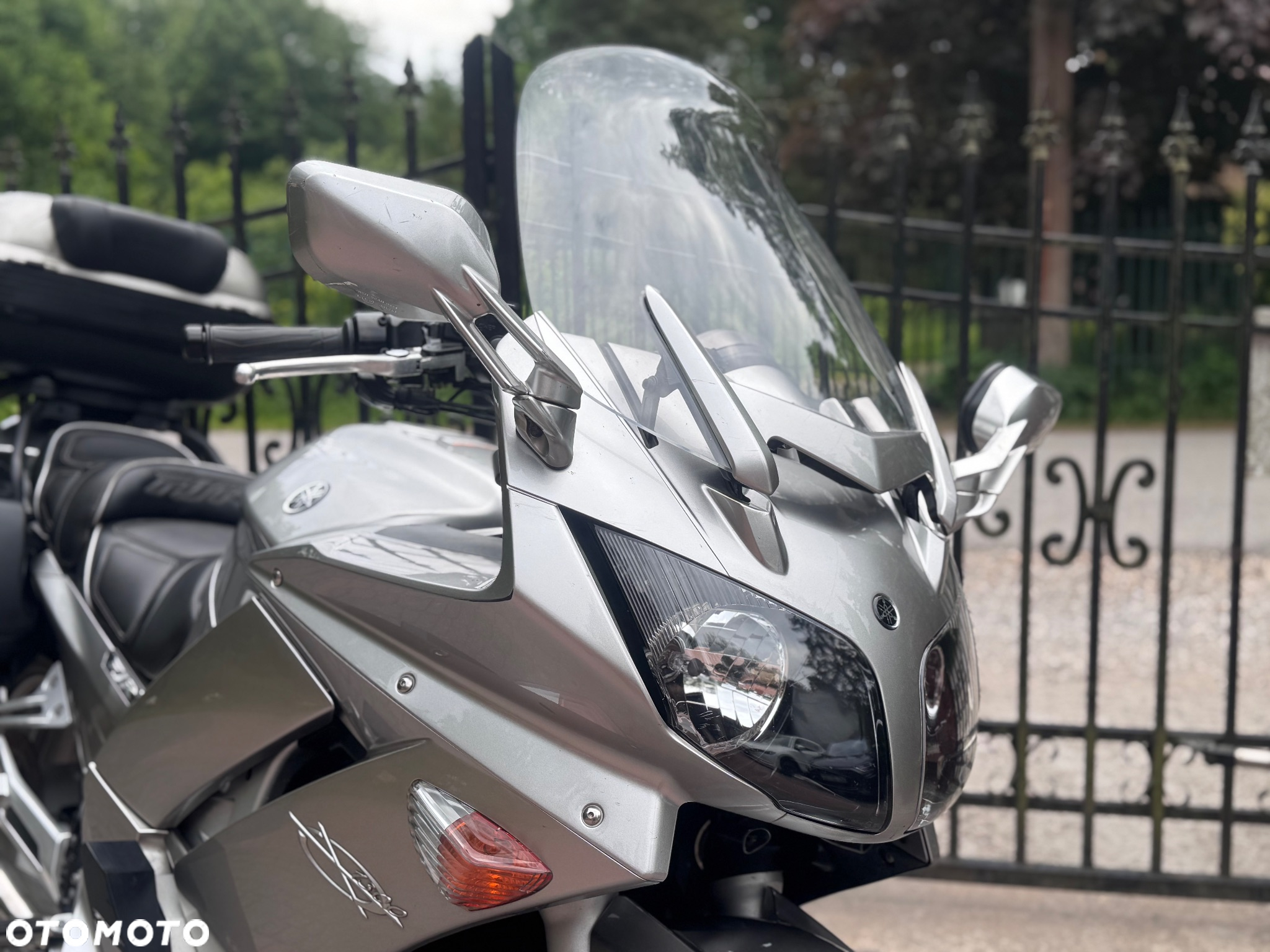 Yamaha FJR - 12