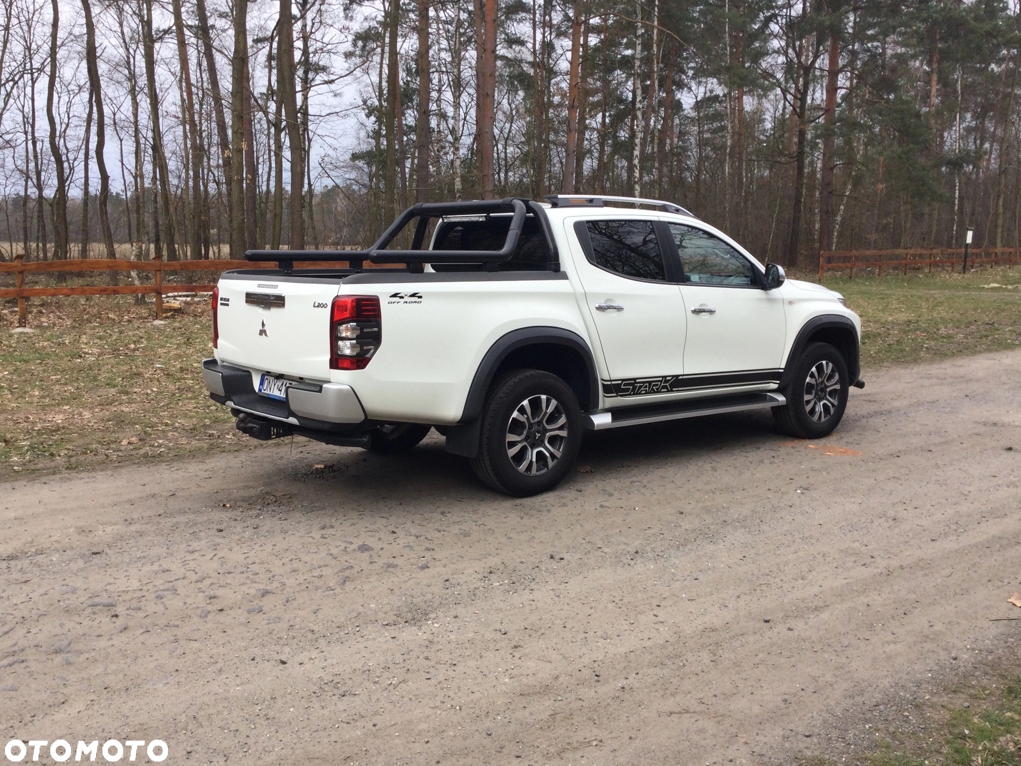 Mitsubishi L200 - 7