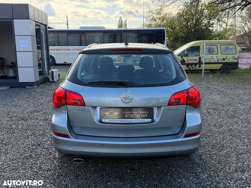 Opel Astra 1.4 Turbo Design Edition - 18